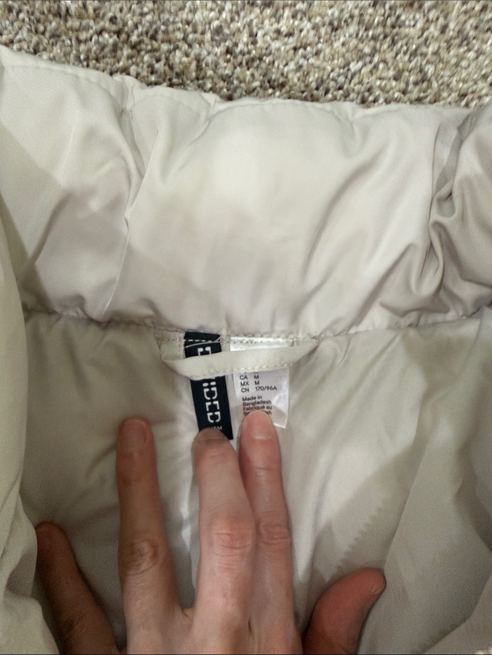 H&M Off-White Cropped Puffer Jacket - Picture 7 of 9